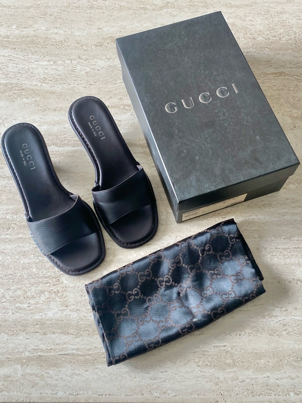 Vintage Gucci Logo Mule Sandal Heels - Picture 2 of 9